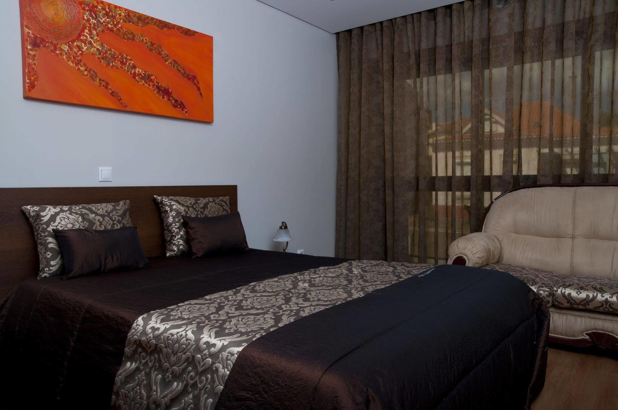 Hotel Alendouro Macedo de Cavaleiros Dış mekan fotoğraf